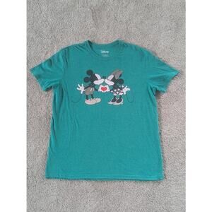 Disney Family Mickey & Minnie Kissing Men's Green T-Shirt Mens Large